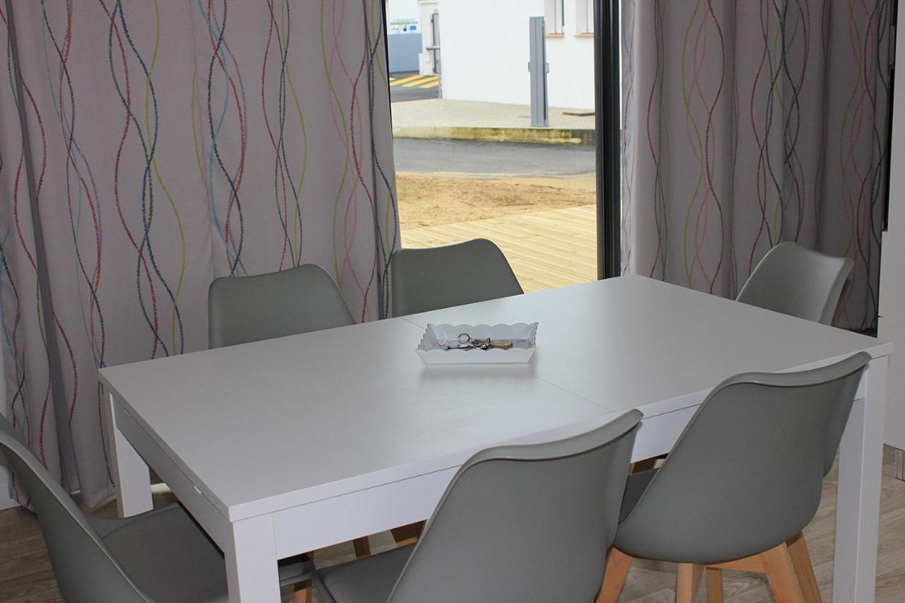 Chalet Pour 6, Domaine Avec Piscine Saint-Hilaire-de-Riez Luaran gambar